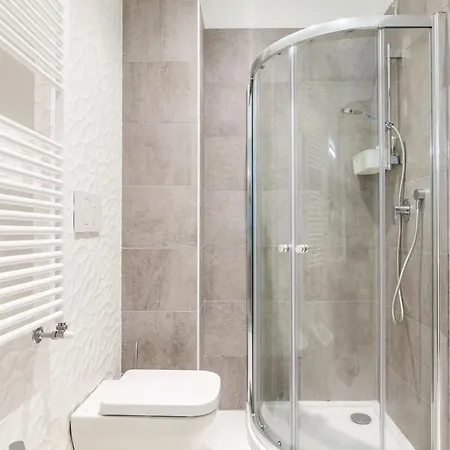 Seaside Flat With Swimming Pool And Private Parking Apartamento Calambrone